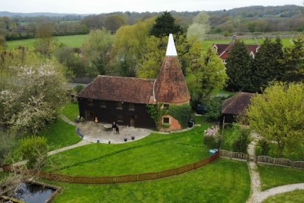Charming Picturesque Cottage - Nr Tenterden & Rye, Pets Welcomed Rolvenden 外观 照片